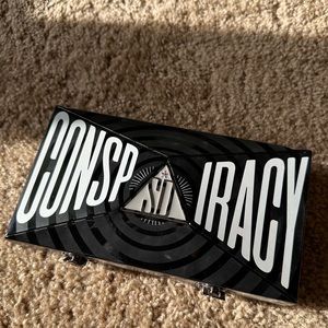 Conspiracy and Mini Controversy Pallets